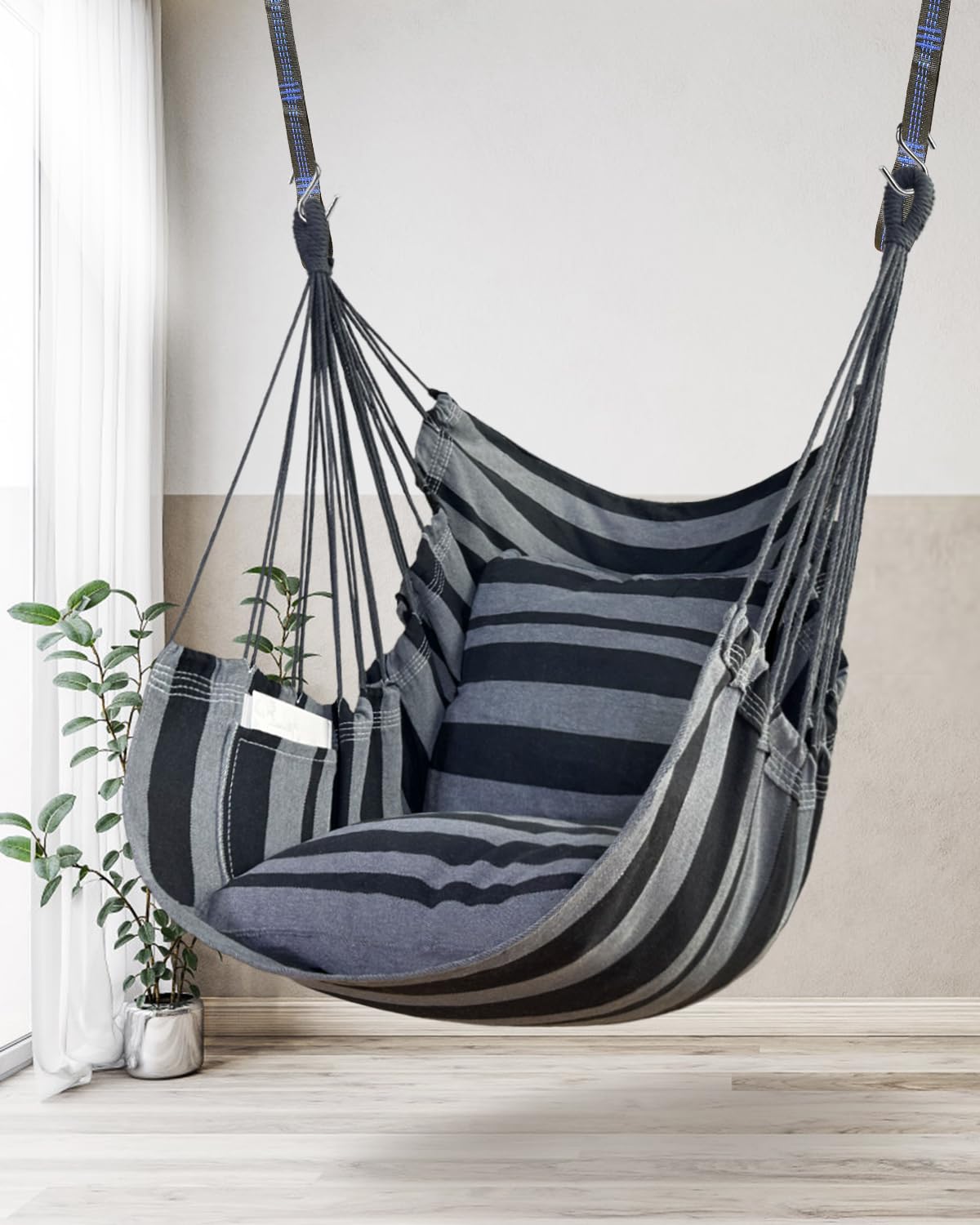 Halalona hammock supports up to 330 pounds with durable construction