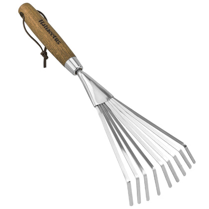 Haliaeetus Garden Hand Rake clears tight spaces around plants