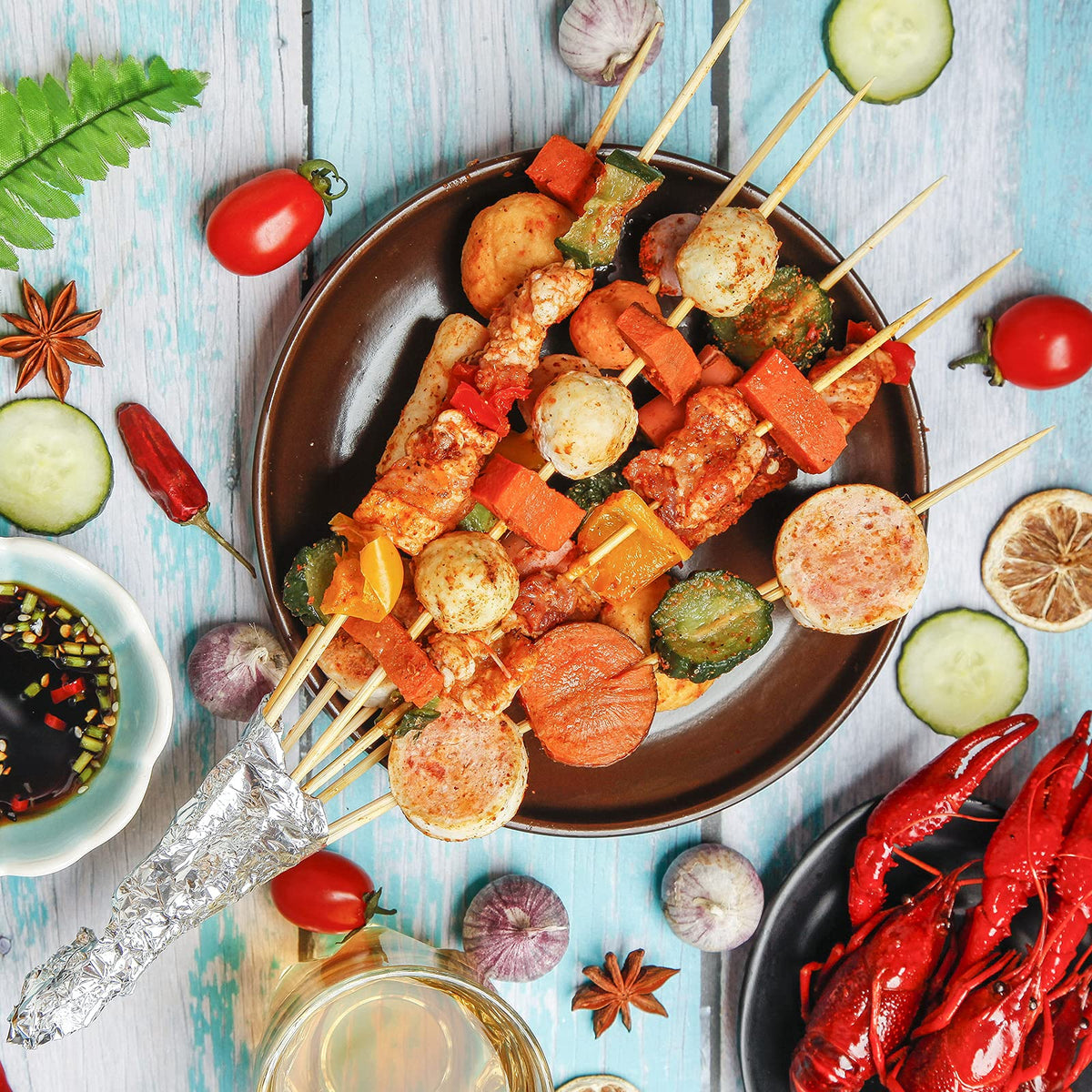 HANSGO fruit skewers prep image underscores safe handling and vibrant fruit presentation.