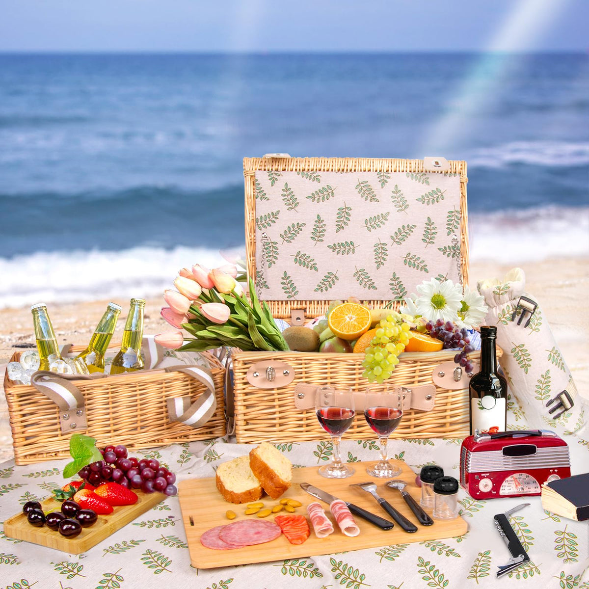 Hap Tim complete picnic set for 2 to 6 people