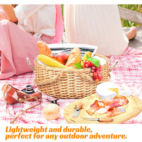 Hap Tim basket supports romantic dates and family outings outdoors.