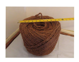 Happy House coir twine center-pull spool enables tangle-free unwinding
