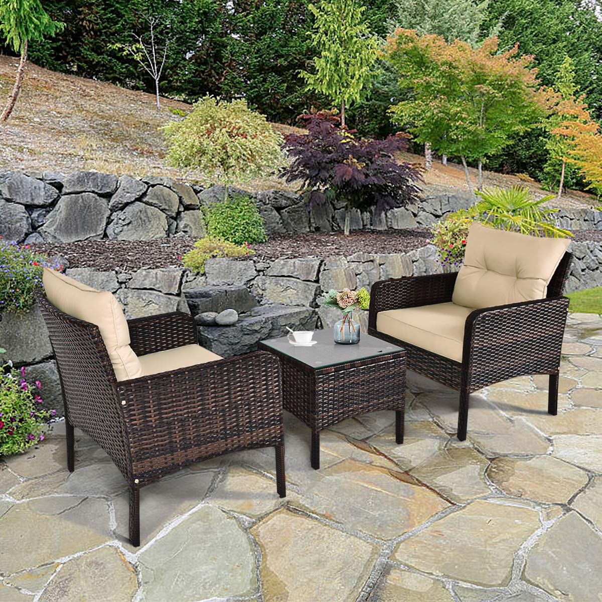 HappyGRILL cushions close-up highlighting high-density foam for supportive seating.