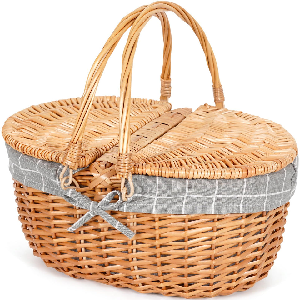 HappyPicnic wicker basket with lid showing large capacity for two servings