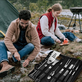 HAUSHOF carry bag keeps all grilling tools organized and portable.