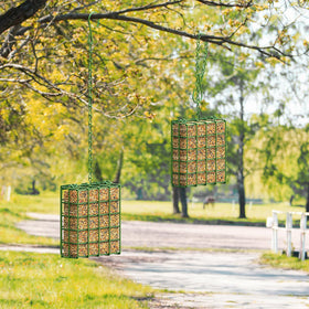 HAVENATURE suet feeder with powder-coated steel for durable, weather-ready use