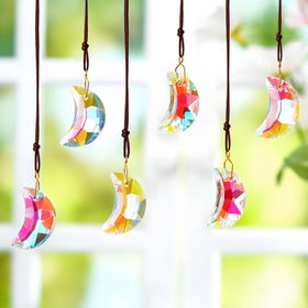 H&D HYALINE & DORA K9 crystal prisms deliver vivid color displays.
