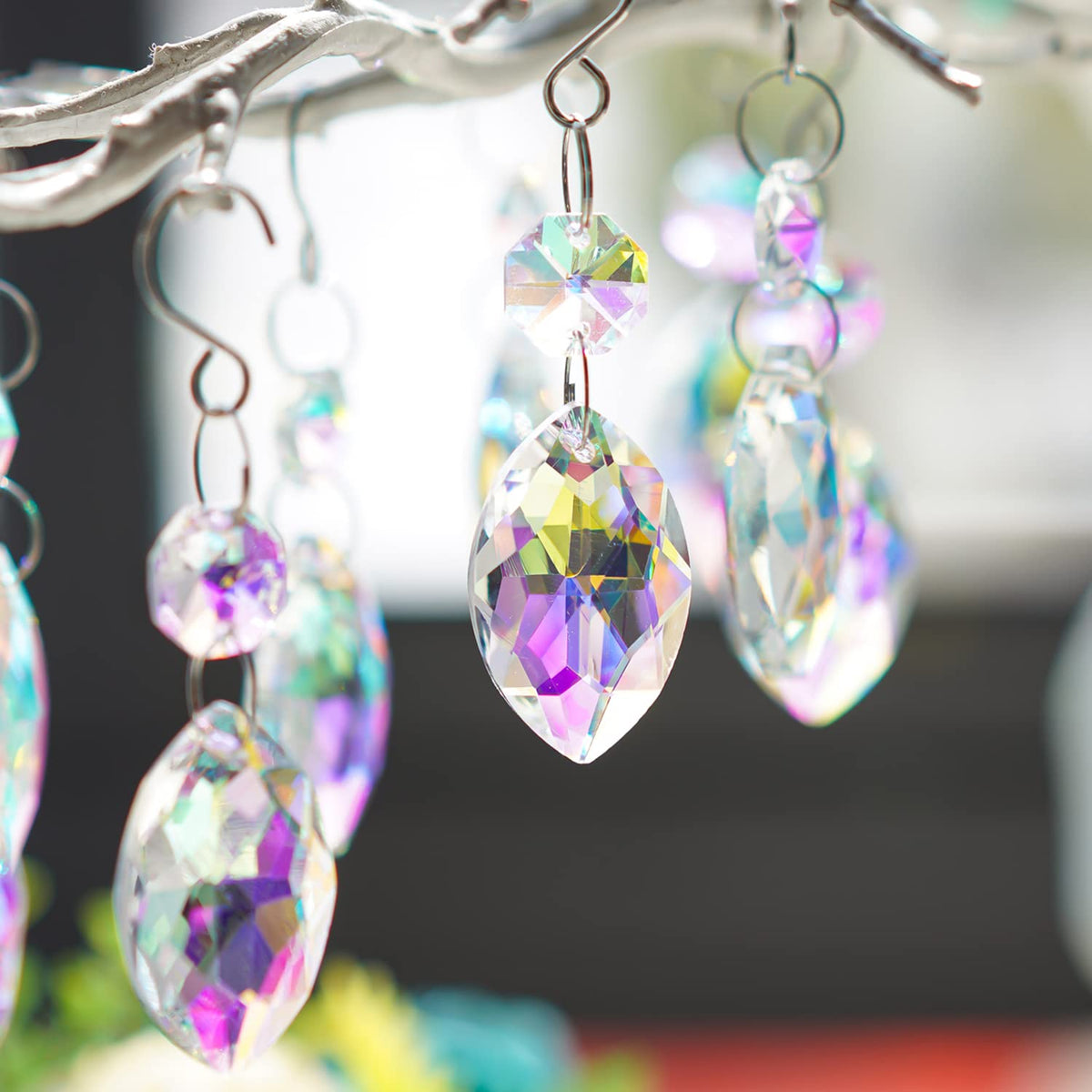 H&D HYALINE & DORA silver hooks secure prism hangings