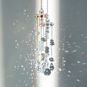 H&D HYALINE & DORA Christian cross suncatcher for prayer spaces