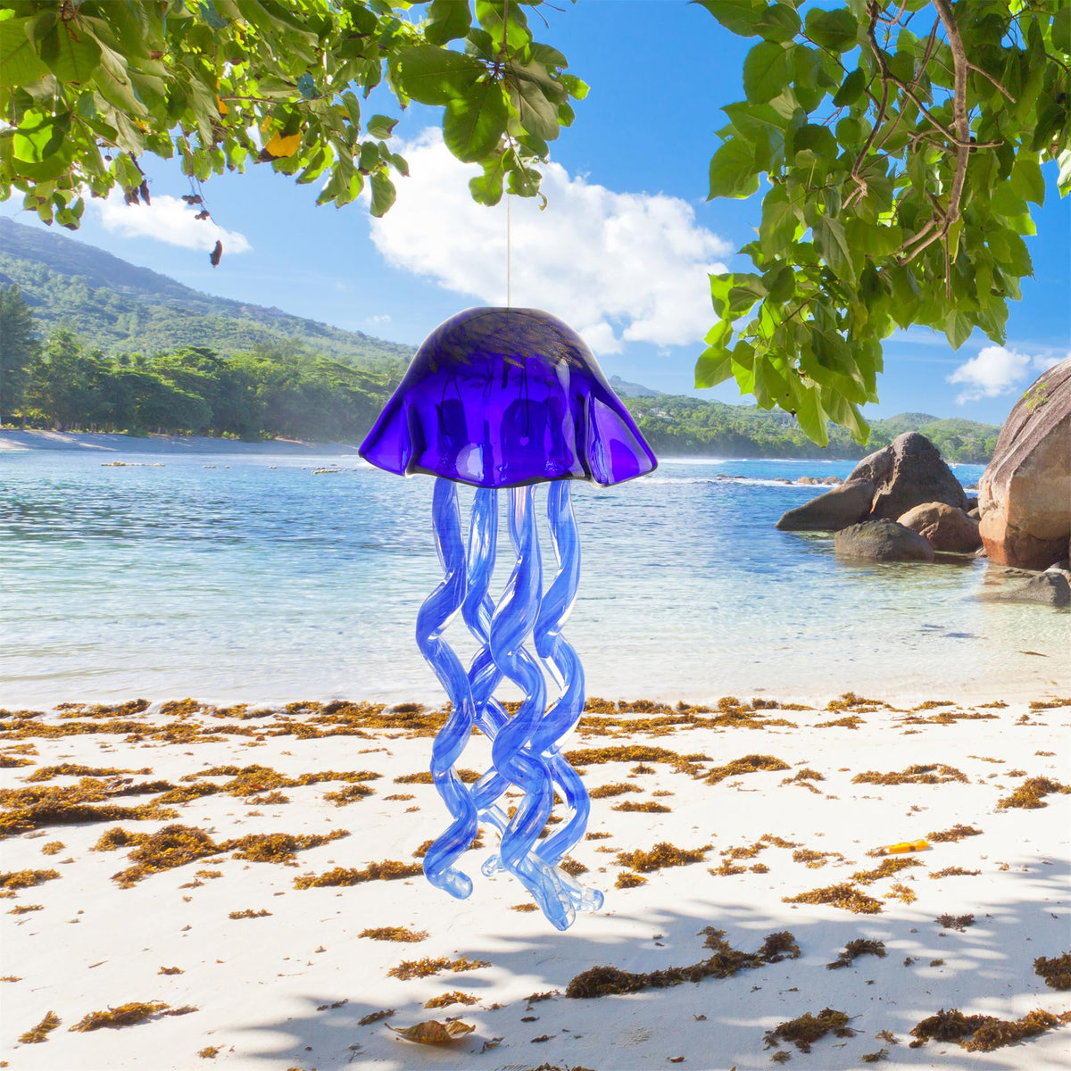 H&D Hyaline & Dora handmade glass jellyfish adds color and motion to patios