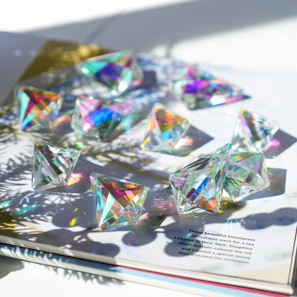 H and D Hyaline and Dora sun catcher crystal 50mm casts rainbow light through windows