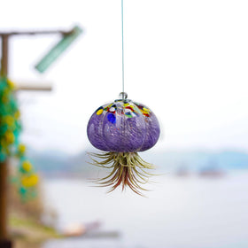 H&D HYALINE & DORA versatile jellyfish decor for weddings and events.