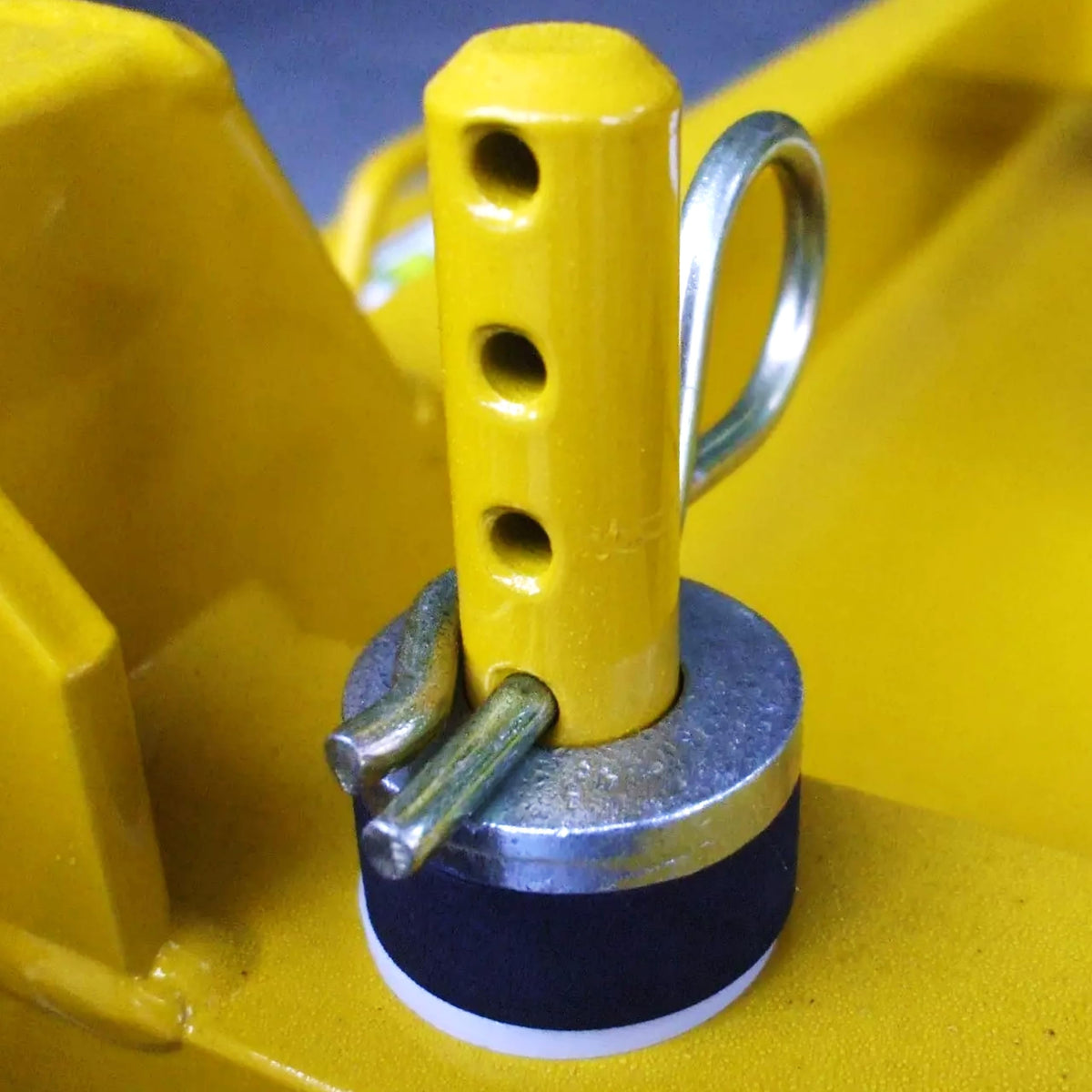 HD Switch steel top washers shown, ensuring a clean install and durable deck alignment