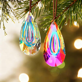 HDCRYSTALGIFTS compact ornament brings color to indoor spaces and windowsills