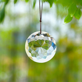 HDCRYSTALGIFTS sun catcher provides rainbow sparkle on sunny days