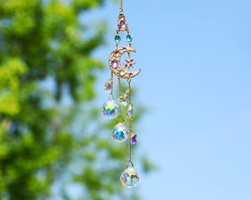 H&D Hyaline & Dora suncatcher measures 12.7 inches for a bold silhouette