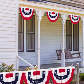 Heartome USA flag banner double-sided for versatile porch or yard decor.