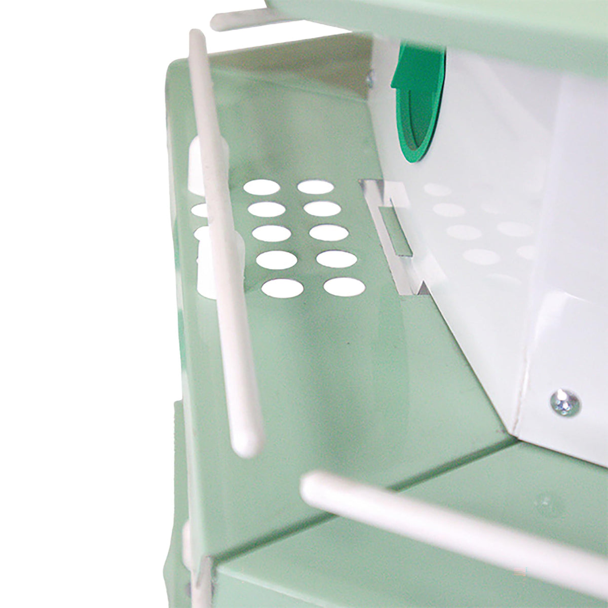 Heath Outdoor AH-12D hexagonal design provides stable housing and easy access