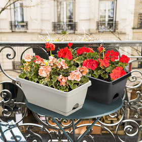 Hedume window box suitable for both indoor and outdoor spaces.