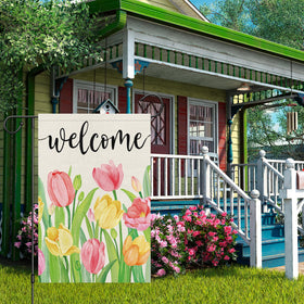 Heyfibro single-flag listing supports simple seasonal decorating projects