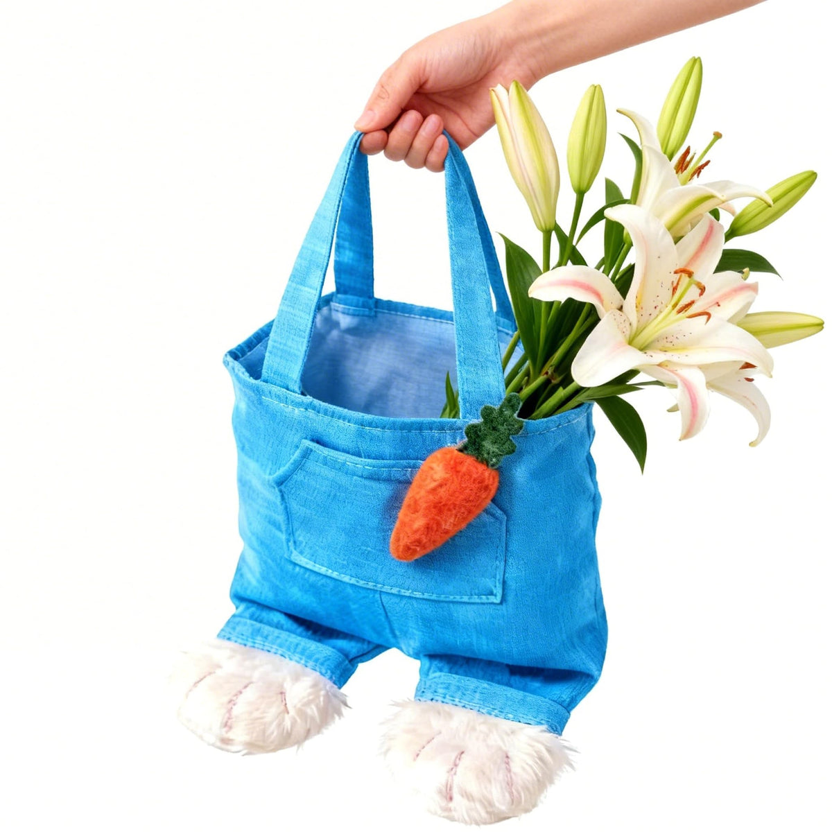 HiartGeil bunny feet stitched detail in blue for festive decor