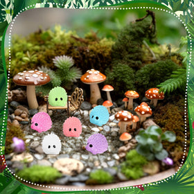 Hiboom glow-in-the-dark hedgehogs ideal as cake toppers