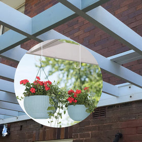 HiGift bird feeder and wind chime setup stays organized.