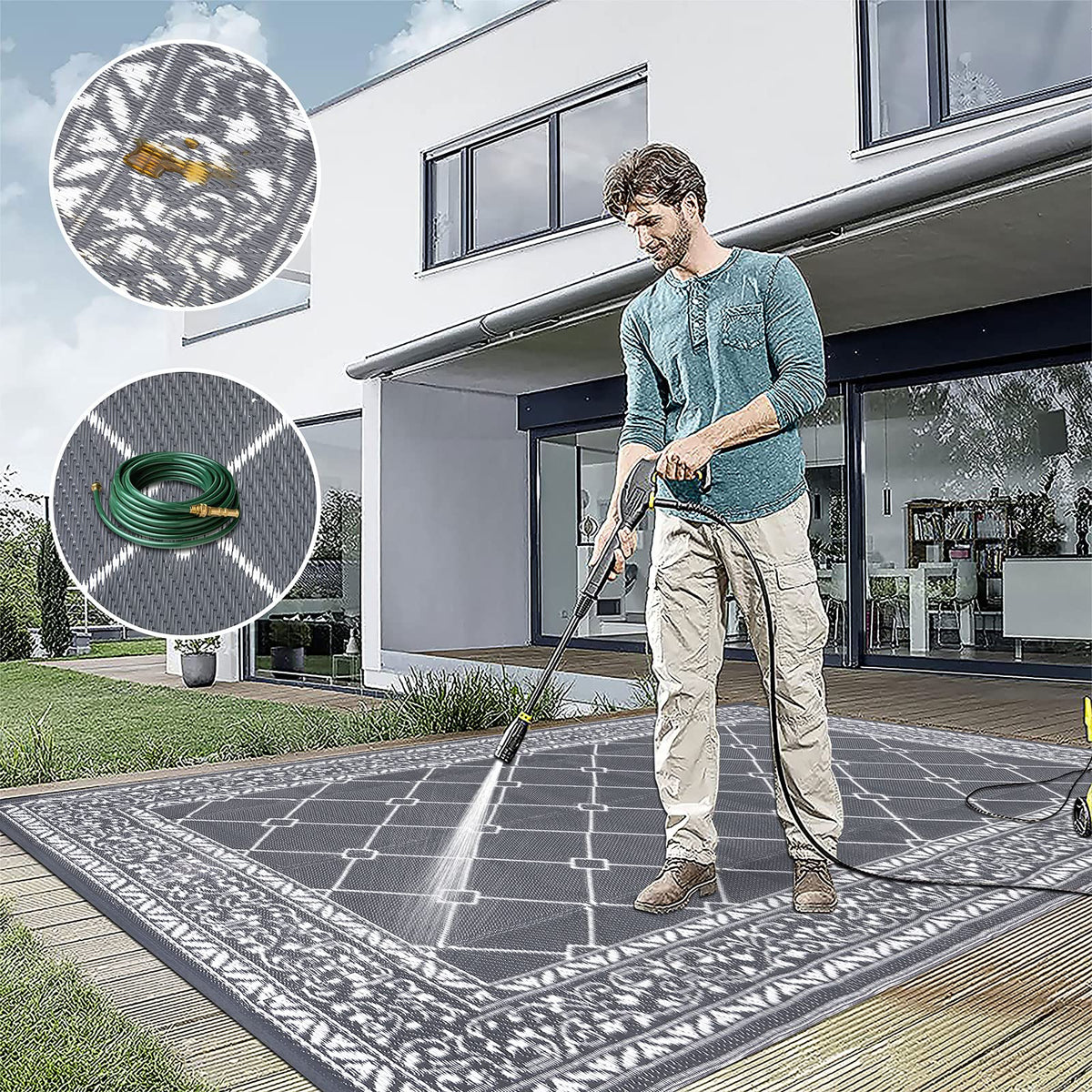 HiiARug lightweight and foldable for simple storage after use.