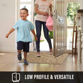 HIYARD indoor-outdoor entryway mat for versatile placement in multiple spaces.