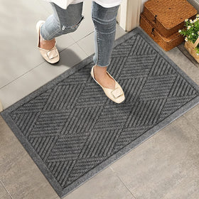 HIYARD absorbent front door mat captures moisture to keep floors dry