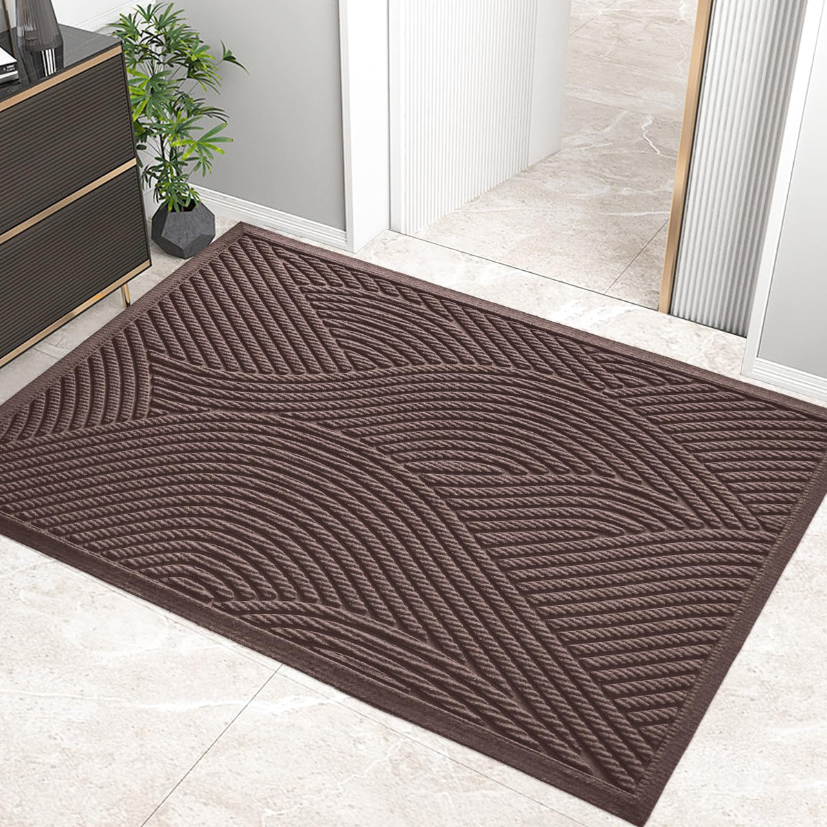 HIYARD sturdy front door mat absorbent surface traps moisture at the threshold.