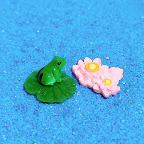 HIZEMLK miniature resin garden decor set for terrariums, pots, and dollhouses.