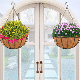 HKZ hanging basket planter with three rust-resistant chains for secure outdoor mounting.