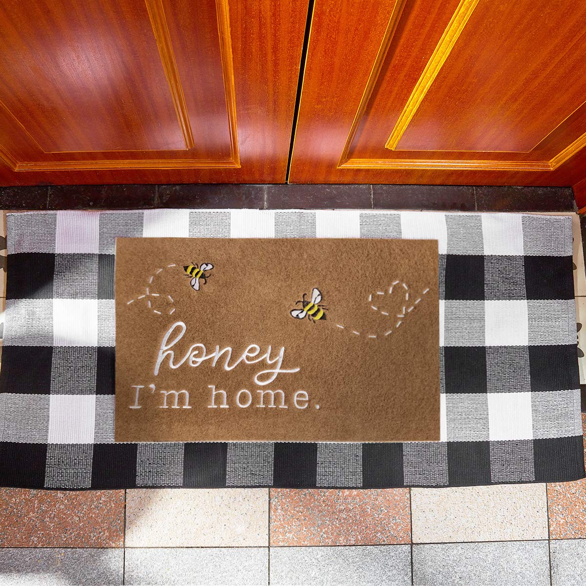 HLFMVWE Bee Door Mat brown low-profile design fits under doors without obstruction.