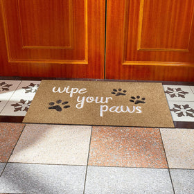 HLFMVWE rustic patterned front-door mat adds friendly curb appeal.