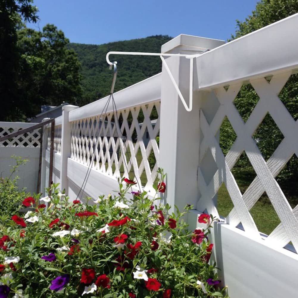 Hlimior fence hook features a smooth powder-coated finish that resists rust.