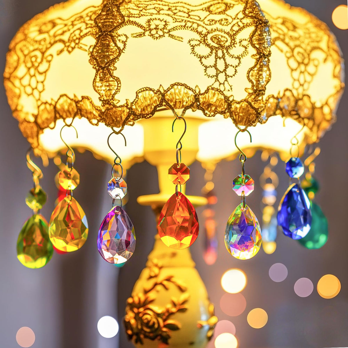 H&D HYALINE & DORA crystal prisms brighten party table centerpieces