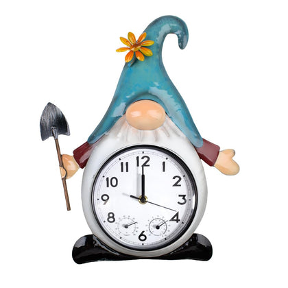 HOBYLUBY Gnome outdoor clock dial close-up shows time display