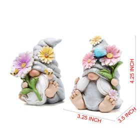 Hodao two-piece gnome set makes a thoughtful garden gift for loved ones.