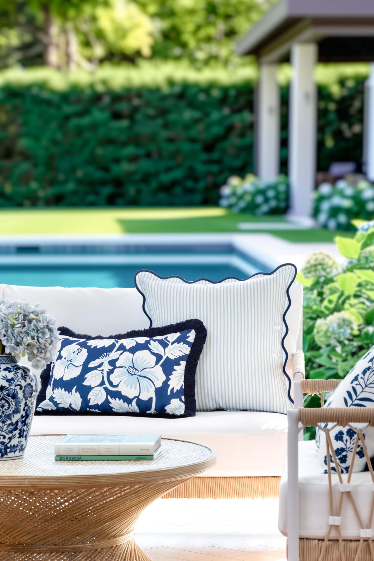 Hofdeco Premium coastal pillow cover back shows same pattern for cohesive decor