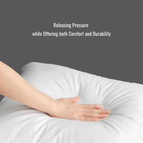 Hofdeco Premium 22x22 insert, outdoor texture close-up, durable fabric.