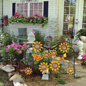 hogardeck outdoor yard decor set showcases versatile garden accents for patios and lawns.