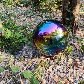 HomDSim stainless-steel garden globe highlighting rust-free shine for all-season use.