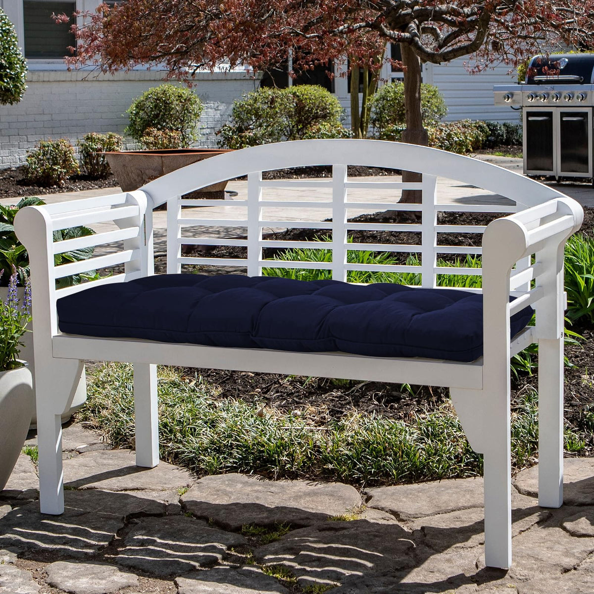 HOMELYSIAN cushions clean up easily with a damp cloth.