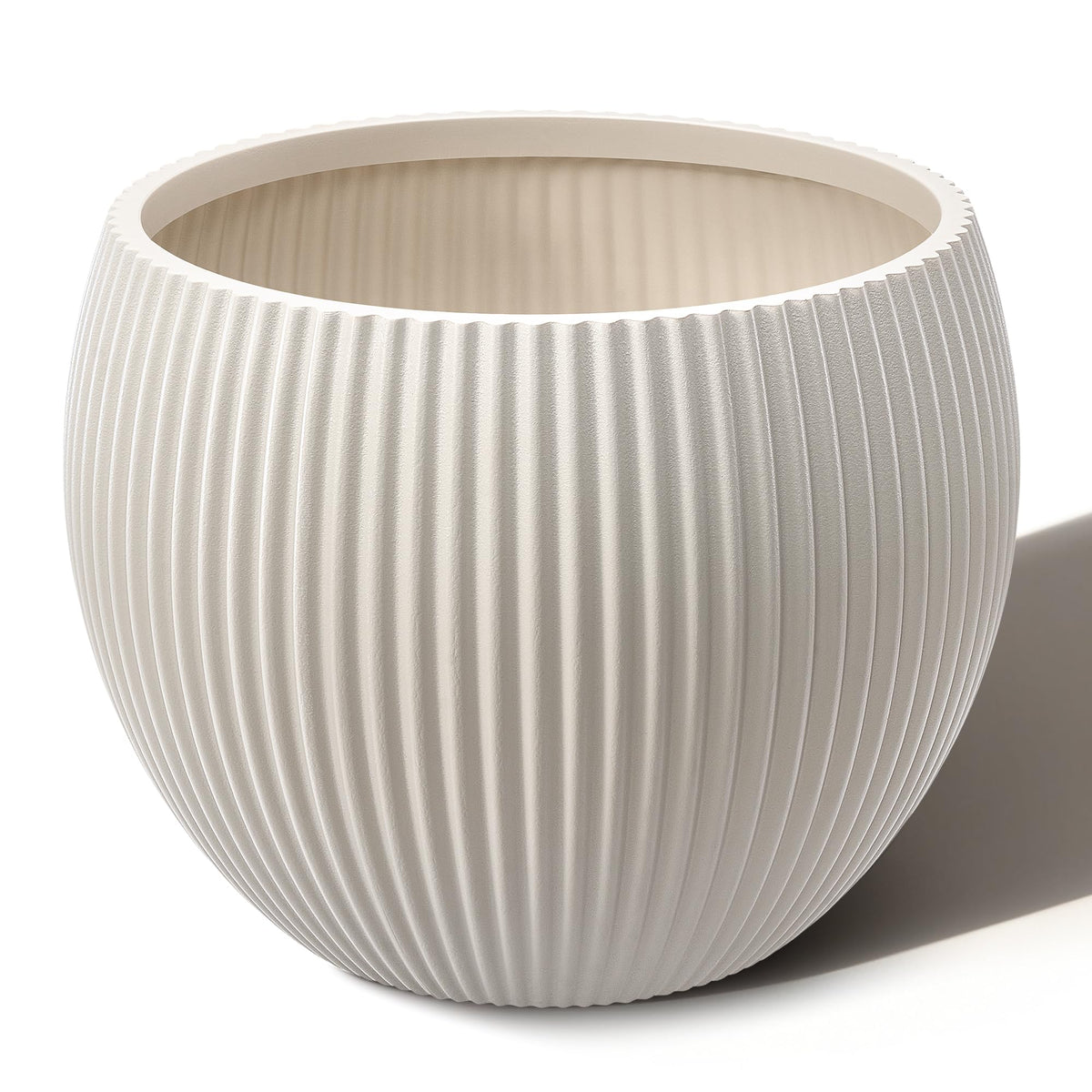 Homenote big indoor/outdoor plant pot supports tall statement plants.