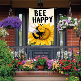 HOMETITUTE Sunflower design flag adds cheerful garden charm and sunny farmhouse style.