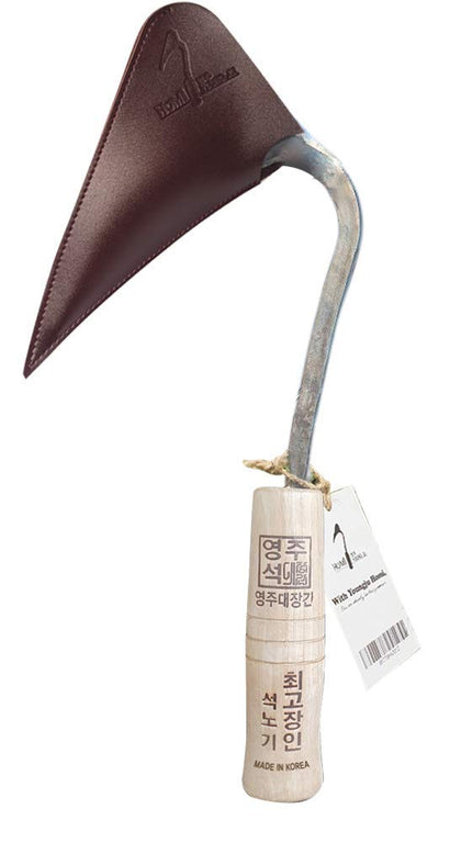 HOMI YOUNGJU hand plow hoe with safety cover for controlled gardening.