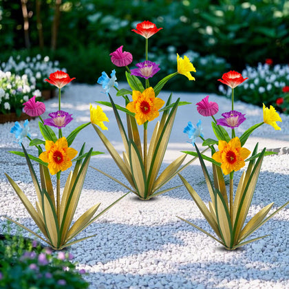 Homight metal agave outdoor sculpture highlights bold form for a garden focal point.