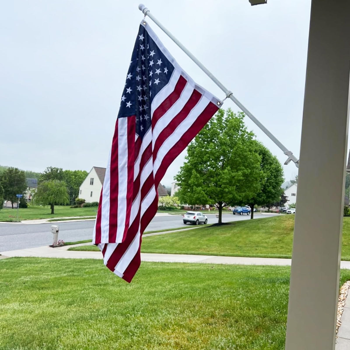 Homissor embroidered stars with 50 points for a crisp patriotic symbol.