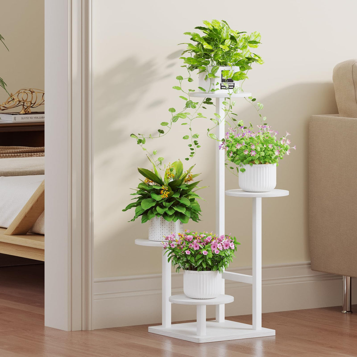 Homsorout grow-light top tier for healthier indoor plants.